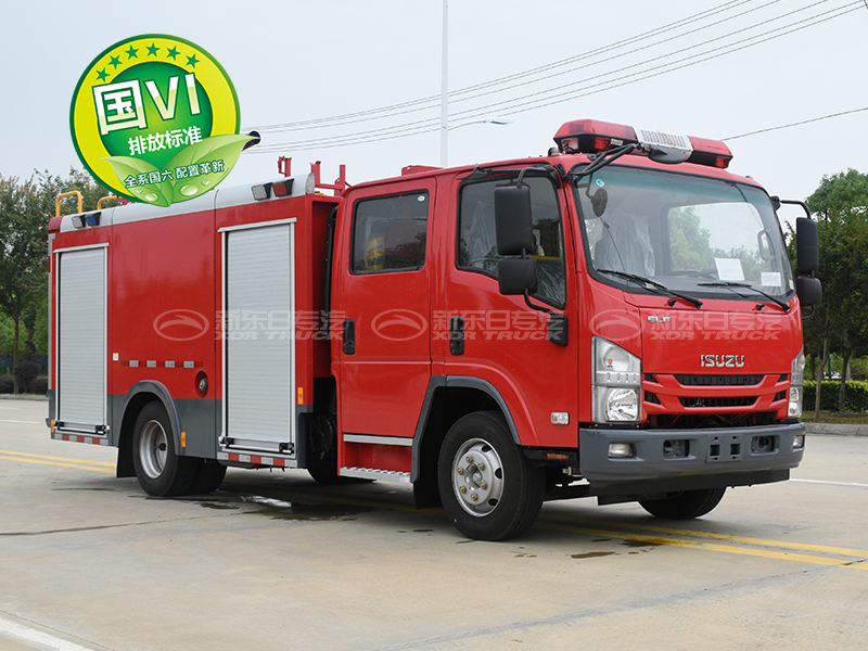 新东日牌 国六3.5吨五十铃700P水罐消防车